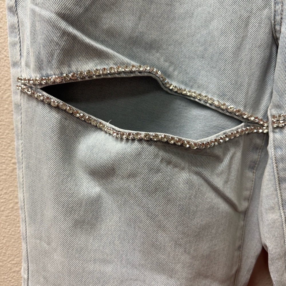 NWT Judy Blue 14W Distressed Cutout Wide Leg Jeans Light Wash High Rise New - Picture 3 of 12